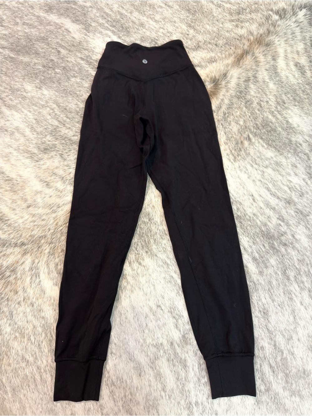 lululemon athletica Black High-Rise Align Joggers nwot
